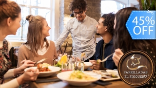 [Image: ¡Menú de Convivio para 8! Asado de Lomito y Pollo, Guarniciones, Entrada, Bebida, Postre, Café y Más.m]