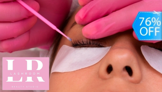 [Image: : Lash Lifting con Tinte de Pestañas + Depilación y Laminación de Cejasm]