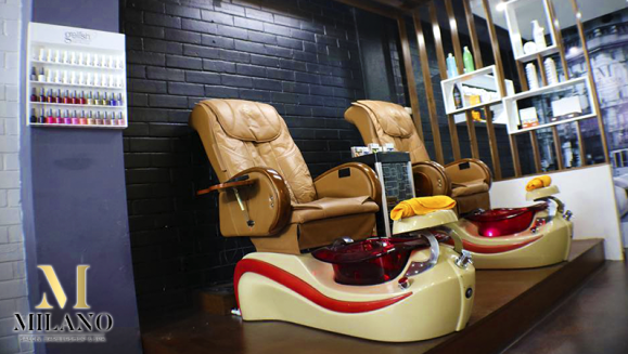 [Image: ¡Paga $12 en Lugar de $41 por Manicure Spa + Pedicure Spa + Exfoliación y Mascarilla de Menta + Esmaltado Permanente en Manos y Pies + Silla Masajeadora!m]