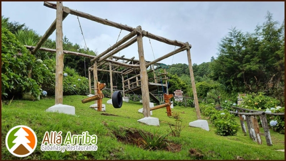 [Image: ¡Paga $50 en Lugar de $105 por 1 Noche en Cabaña para 2 Adultos y 2 Niños o para 3 Adultos + Desayunos Continentales + 30 Minutos de Juegos de Mesa + Caminata en Bosque + Visita al Vivero de Hortalizas + Entretenimiento y Más!m]