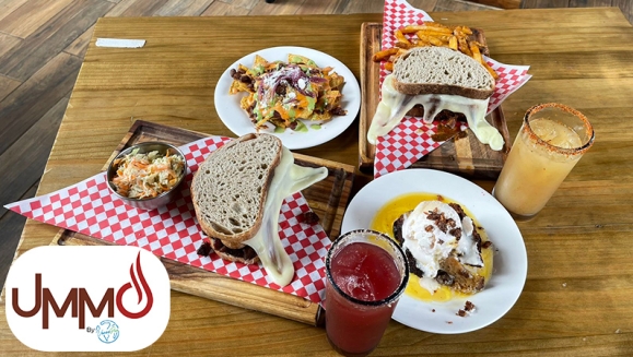 [Image: ¡Paga Q175 En Vez de Q334 por Menú BBQ para 2 con: 2 Sándwiches a Elección entre Pulled Pork, Brisket o Puyazo Coulotte + 2 Acompañamientos + Entrada de Nachos BBQ + 2 Bebidas + Postre!m]