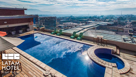 [Image: ¡Paga $79 en Lugar de $132 por Estadía En Pareja en LATAM, Xela: Habitación Deluxe para 2 Adultos + 2 Desayunos Buffet + Acceso al Roof Top con Jacuzzi al Aire Libre y Piscina Climatizada + Impuestos! ¡Sólo 100 Cupones Disponibles!m]