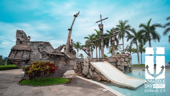 [Image: ¡FLASH SALE Para 24 o 25 de Octubre en Amatique Bay Resort! ¡Paga Q979 en Vez de Q1,227 por Estadía de Fin de Semana en Habitación Studio Para 2 Adultos y Hasta 2 Niños + 2 Desayunos + Uso de Instalaciones + Impuestos! ¡Solo 10 Cupones Disponibles!m]