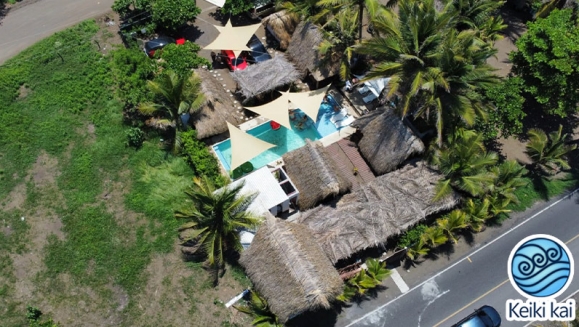 [Image: ¡Escapada Perfecta a la Playa! ¡Paga Q375 en Lugar de Q850 por 1 Noche para 2 Personas en Cabaña Tipo Hawaii con Baño Privado o Habitaciones Dobles con Baño Privado + 2 Desayunos + Uso de Instalaciones: Piscina, Hamacas y Más!m]