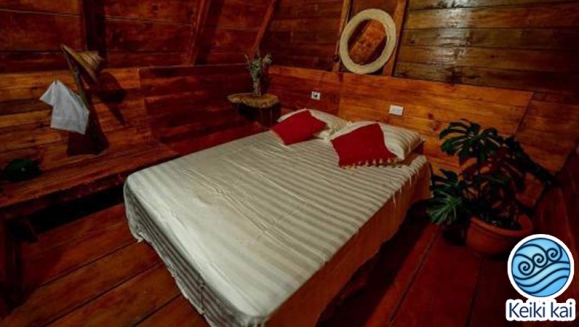 [Image: ¡Escapada Perfecta a la Playa! ¡Paga Q375 en Lugar de Q850 por 1 Noche para 2 Personas en Cabaña Tipo Hawaii con Baño Privado o Habitaciones Dobles con Baño Privado + 2 Desayunos + Uso de Instalaciones: Piscina, Hamacas y Más!m]