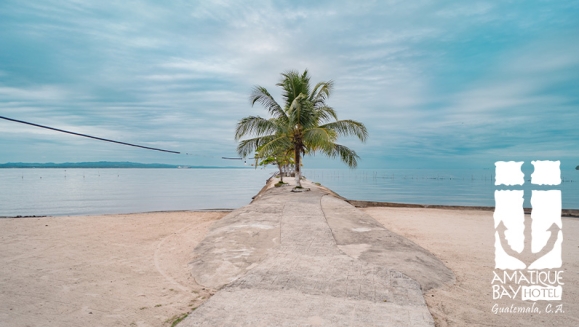 [Image: ¡FLASH SALE Fin de Semana en Amatique Bay Resort! ¡Paga Q982 en Vez de Q1,227 por Estadía Para 28 o 29 de Noviembre en Habitación Studio Para 2 Adultos y Hasta 2 Niños + 2 Desayunos + Uso de Instalaciones + Impuestos! ¡Solo 10 Cupones Disponibles!m]