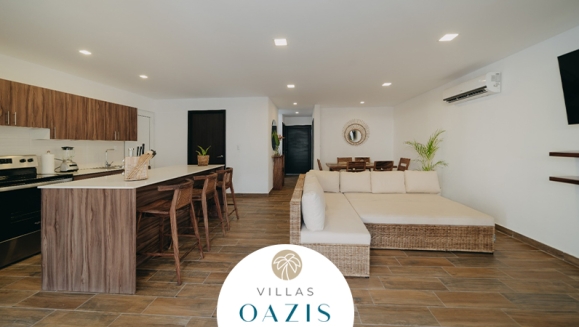 [Image: ¡Paga Q1,875 en Lugar de Q3,120 por Estadía en Monterrico en Villa de Lujo (Hasta para 10 Personas): Habitaciones con A/C, Cocina Completa, Comedor, Sala, Jacuzzi Privado, Piscinas, Acceso a Playa Privada y Más!m]