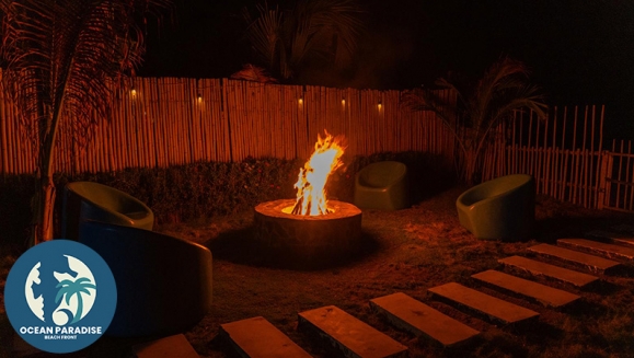 [Image: ¡Plan Playero en Pareja! ¡Paga $107 en Lugar de $179 por Estadía Para 2 Personas en Ocean Paradise, Playa Barra de Santiago, Ahuachapán! ¡Solo 18 Cupones Disponibles!m]