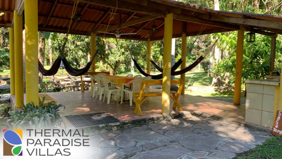 [Image: ¡Junta a tu Grupo y Vivan un Día de Relajación Total! ¡Paga $178 en Lugar de $255 por Day Pass Hasta Para 15 Personas en Thermal Paradise Villas, Sonsonate! ¡Solo 18 Cupones Disponibles!m]