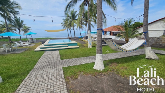 [Image: ¡Paga $75 en Lugar de $150 por Estadía de 1 Noche para 2 Personas en Playa Barra Salada, Sonsonate + Desayunos Típicos!m]