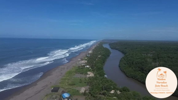 [Image: ¡Descubre un Paraíso Tropical en Playa Barra del Jiote! ¡Paga Q699 en Vez de Q1,400 por Estadía Para 2 Personas en Habitación Doble con AC + Piscinas + Jacuzzis + Playa + Traslado Exclusivo en Lancha con Recorrido Panorámico entre Manglares y Más!m]