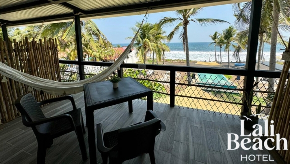 [Image: ¡Paga $75 en Lugar de $150 por Estadía de 1 Noche para 2 Personas en Playa Barra Salada, Sonsonate + Desayunos Típicos!m]